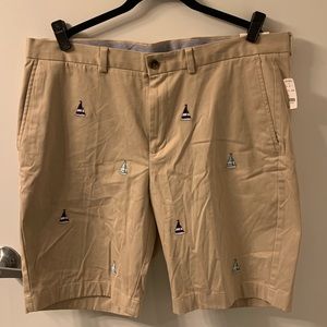 Brooks Brothers shorts with sail boat emblems- NWT